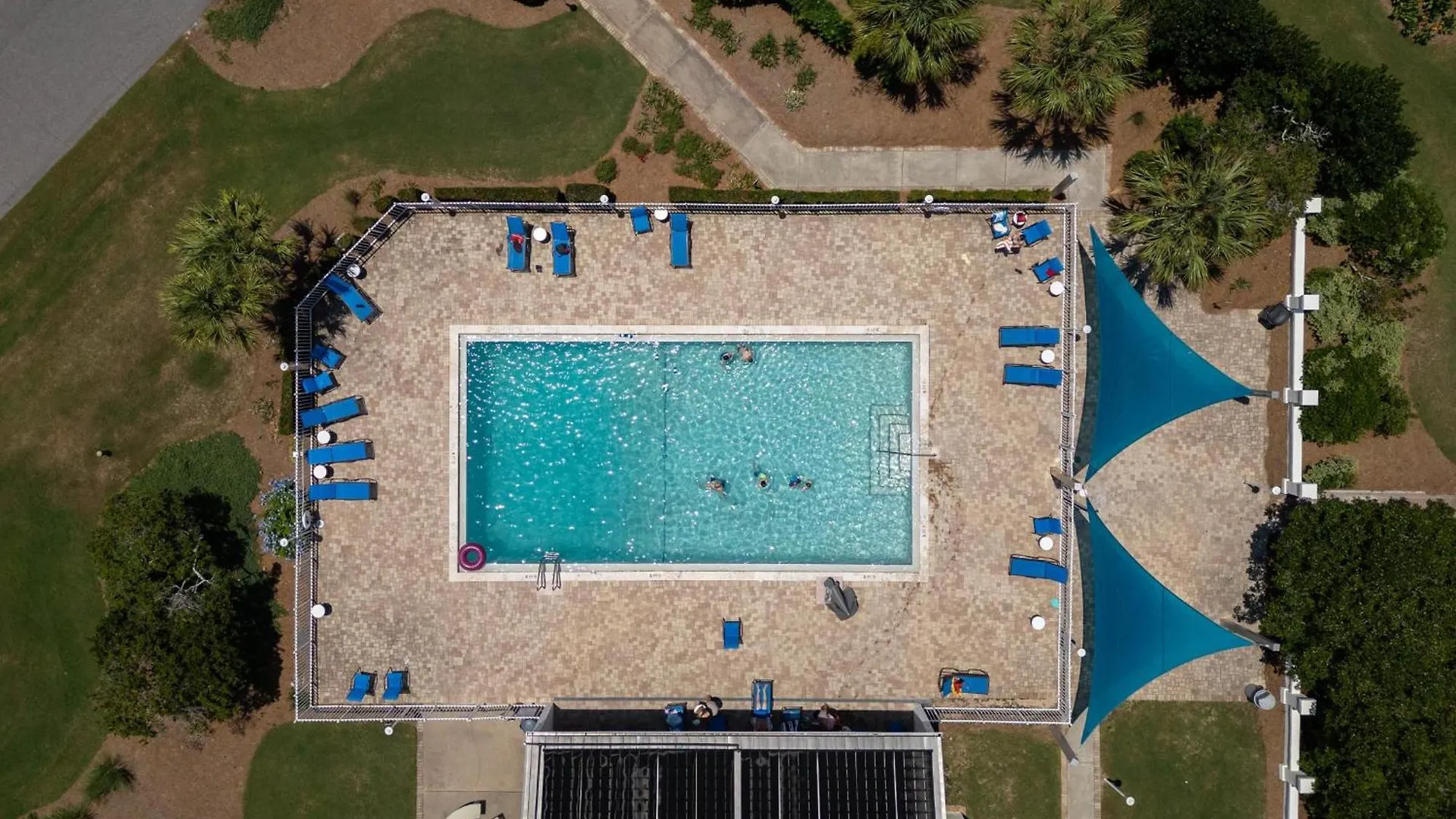 Enclave 303B Aparthotel Ντέστιν 0*,